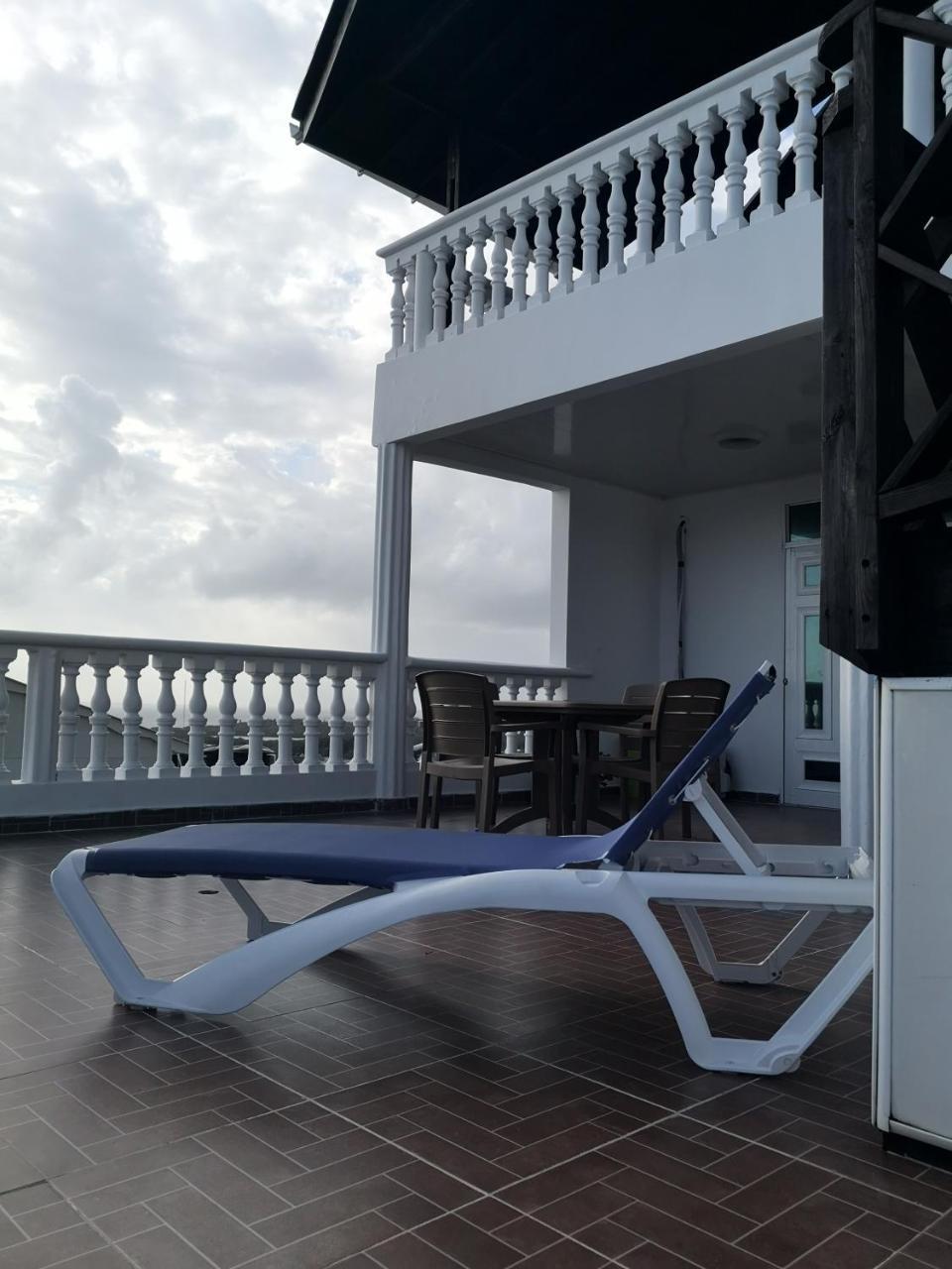 Apartamentos Turisticos Agua Luna San Andrés Exteriör bild