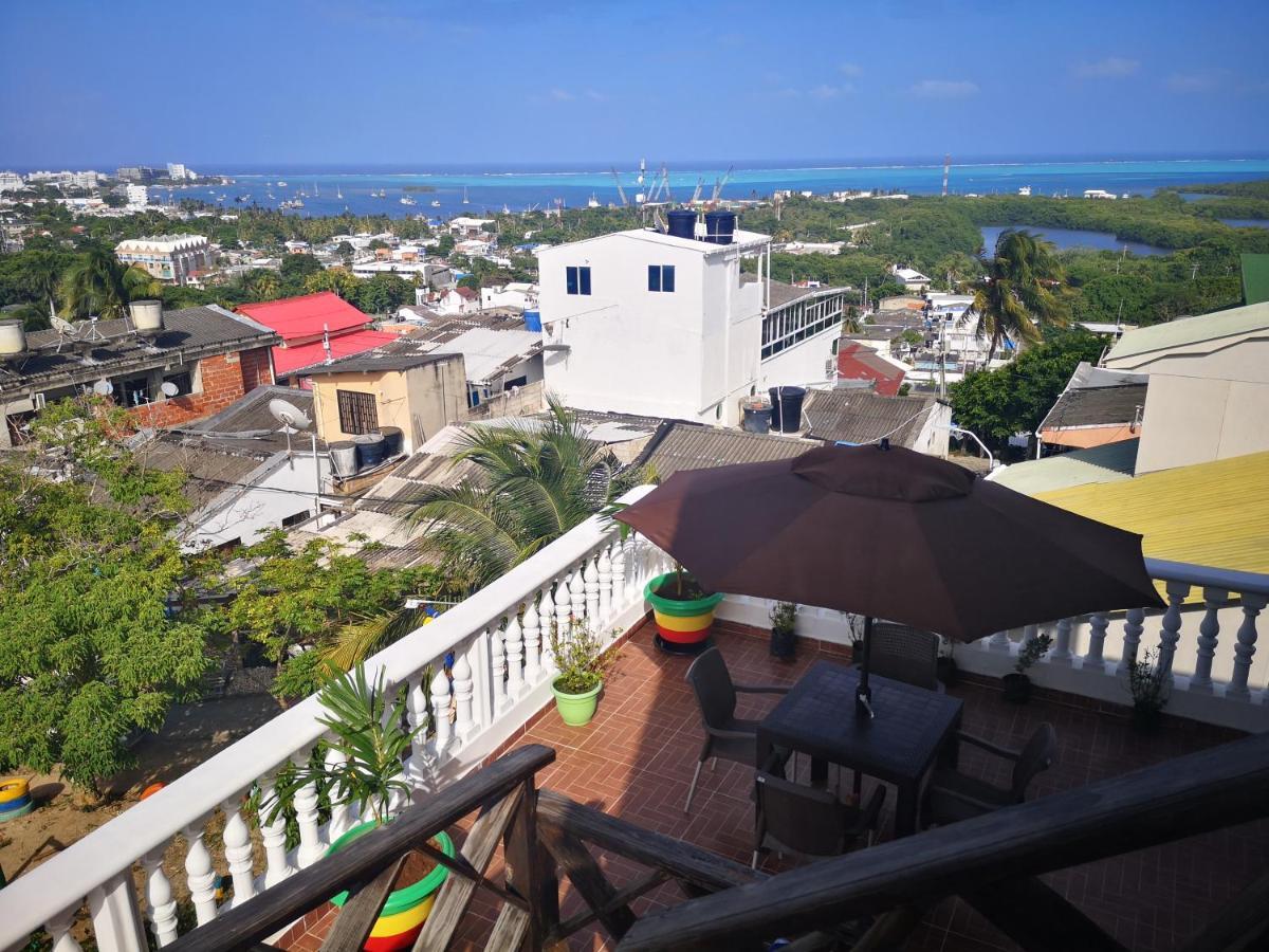 Apartamentos Turisticos Agua Luna San Andrés Exteriör bild